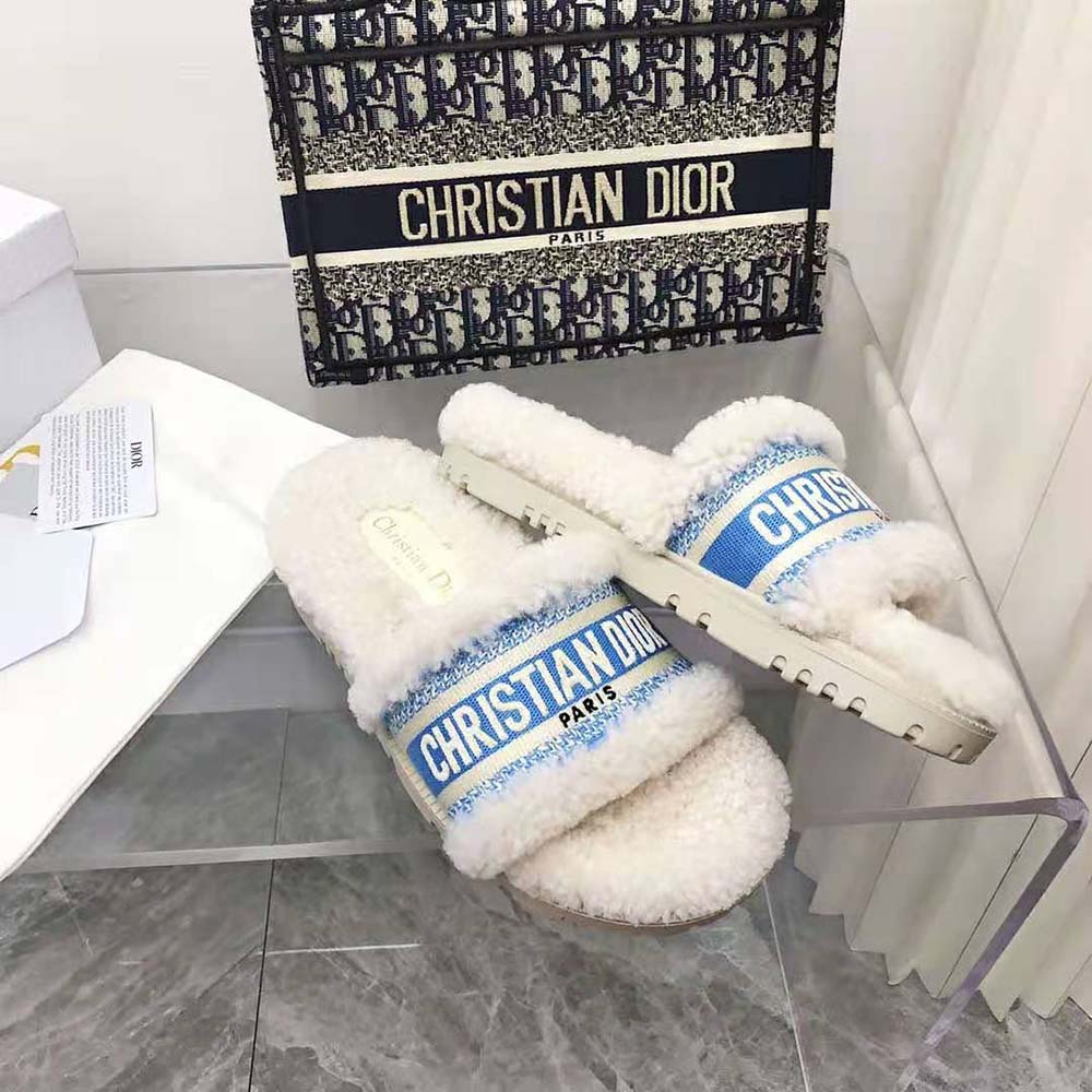 Dior Women Dway Slide Cornflower Blue Embroidered Cotton and White Shearling - image 6