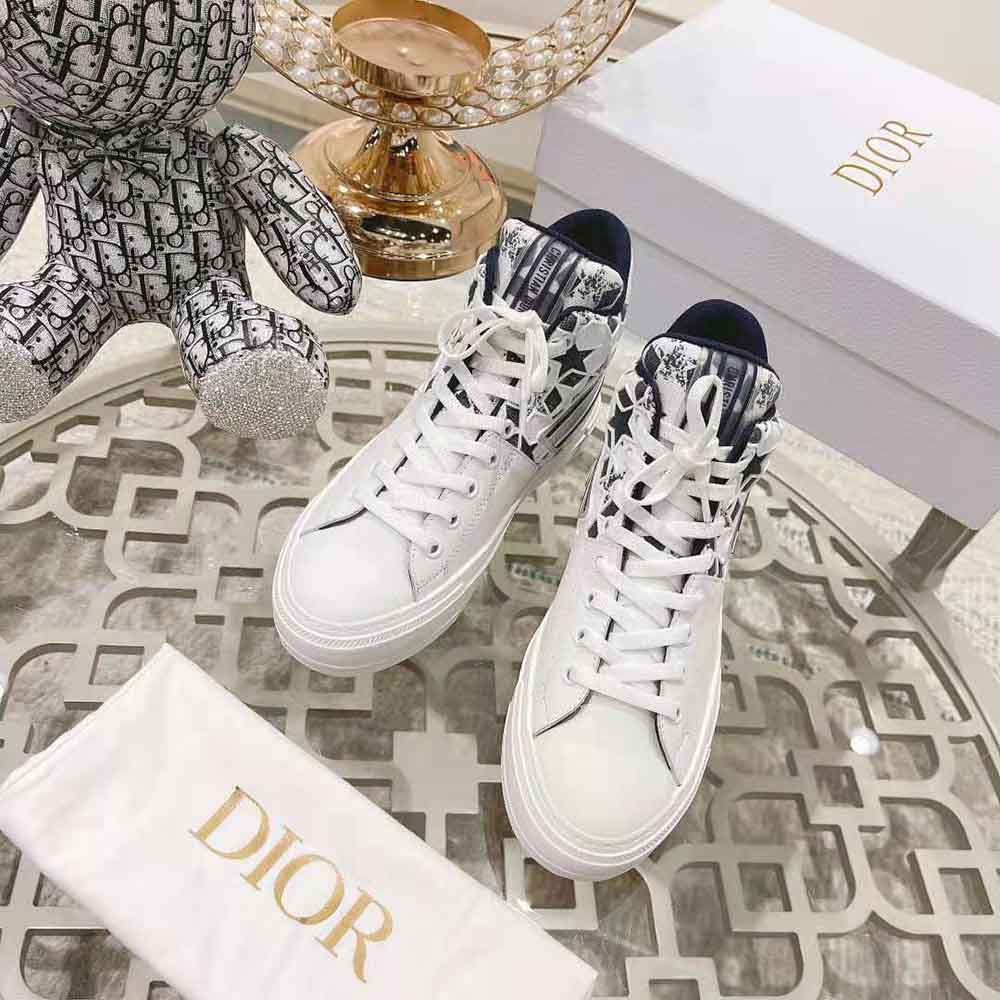 Close-up of silver star detail on Dior Women Walk N Dior Star Sneaker