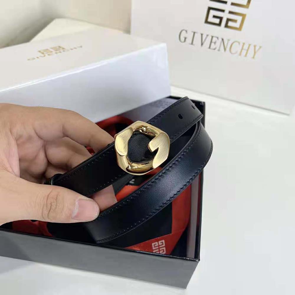 Side angle showing slim silhouette of Givenchy Women G Chain Buckle belt