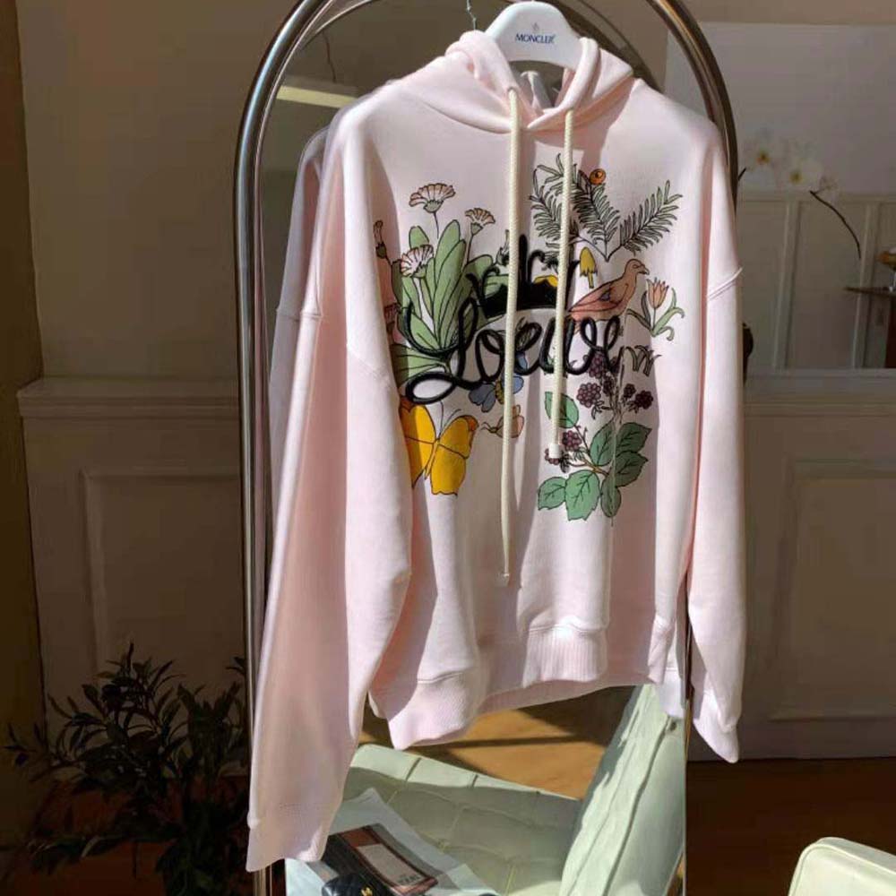 Close-up of Herbarium embroidery on pink Loewe Women Herbarium LOEWE Hoodie