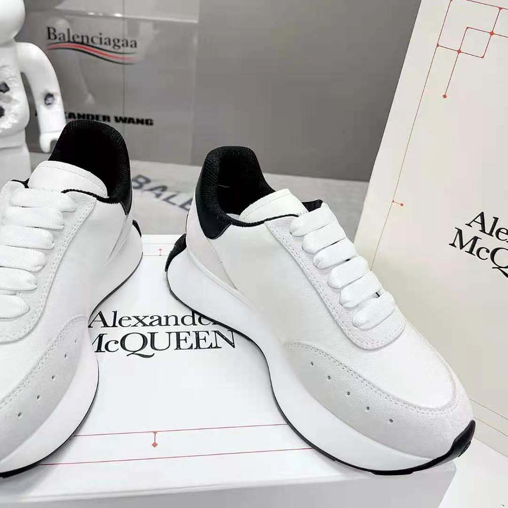 Alexander Mcqueen Unisex Sprint Runner in Calf Leather-White/Black - image 6