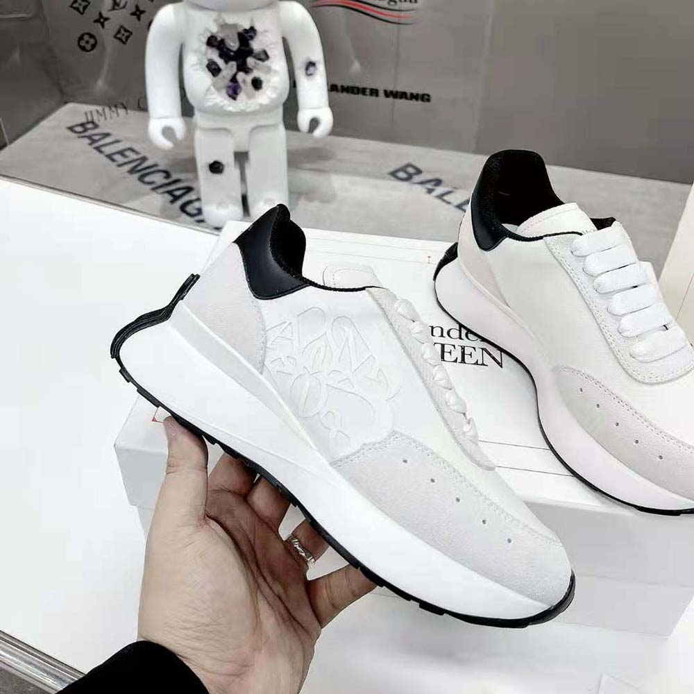 Alexander Mcqueen Unisex Sprint Runner in Calf Leather-White/Black - image 5
