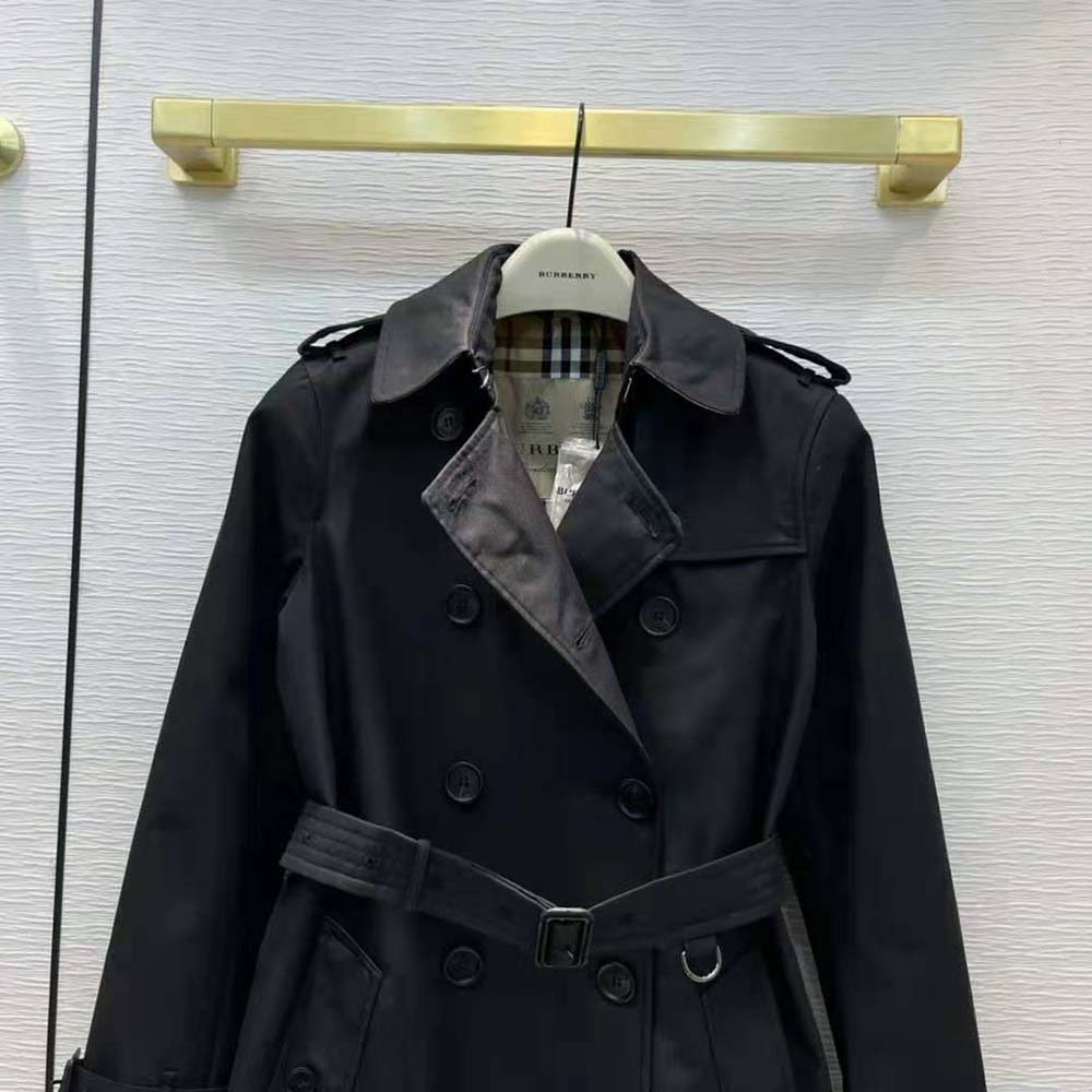Burberry Women The Mid-length Chelsea Heritage Trench Coat - image 4