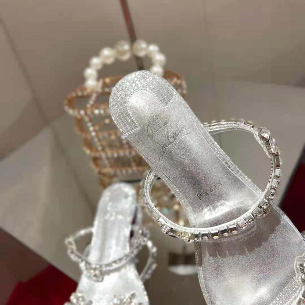 Christian Louboutin Women Just Queenie Mule Shows off a Minimalist Style - image 9