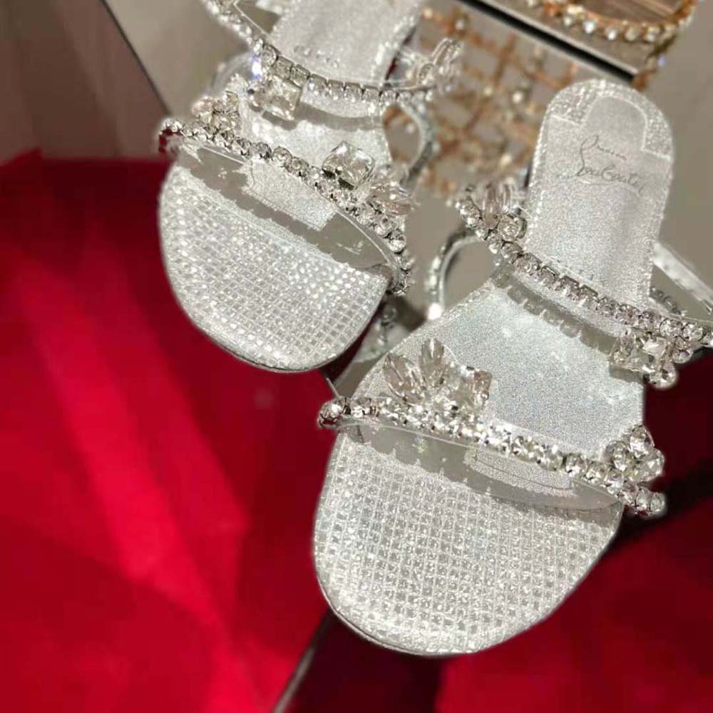 Christian Louboutin Women Just Queenie Mule Shows off a Minimalist Style - image 7