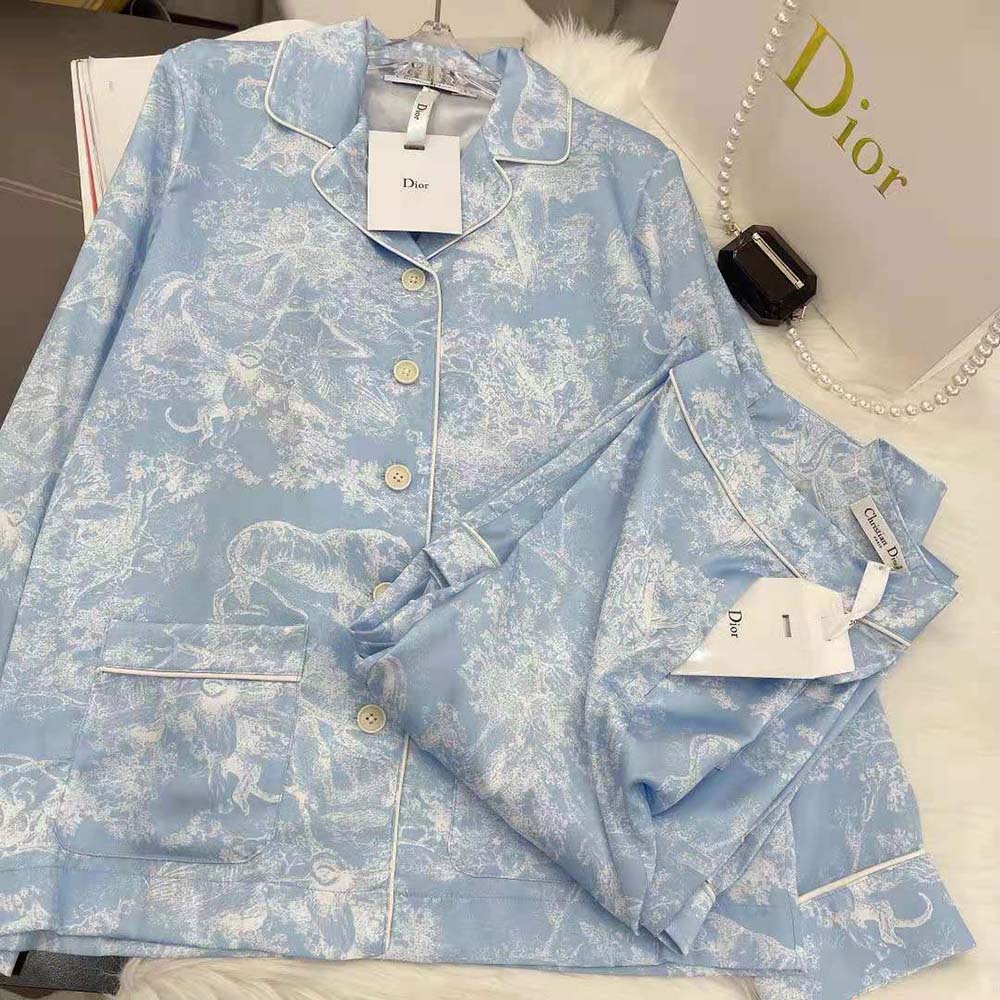 Close-up detail of silk twill texture on Dior Women Chez Moi Shirt
