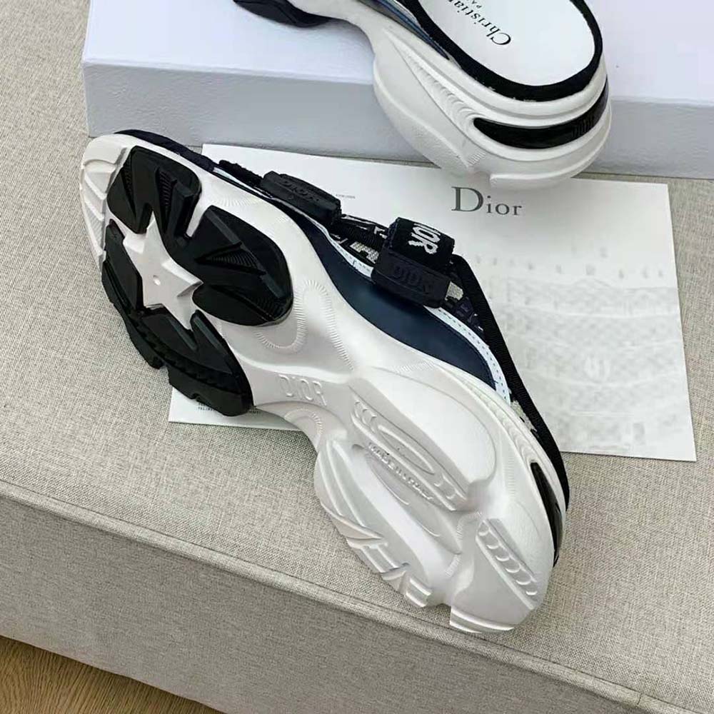 Dior Women D-Wander Sneaker Deep Blue Dior Oblique Technical Fabric - image 9
