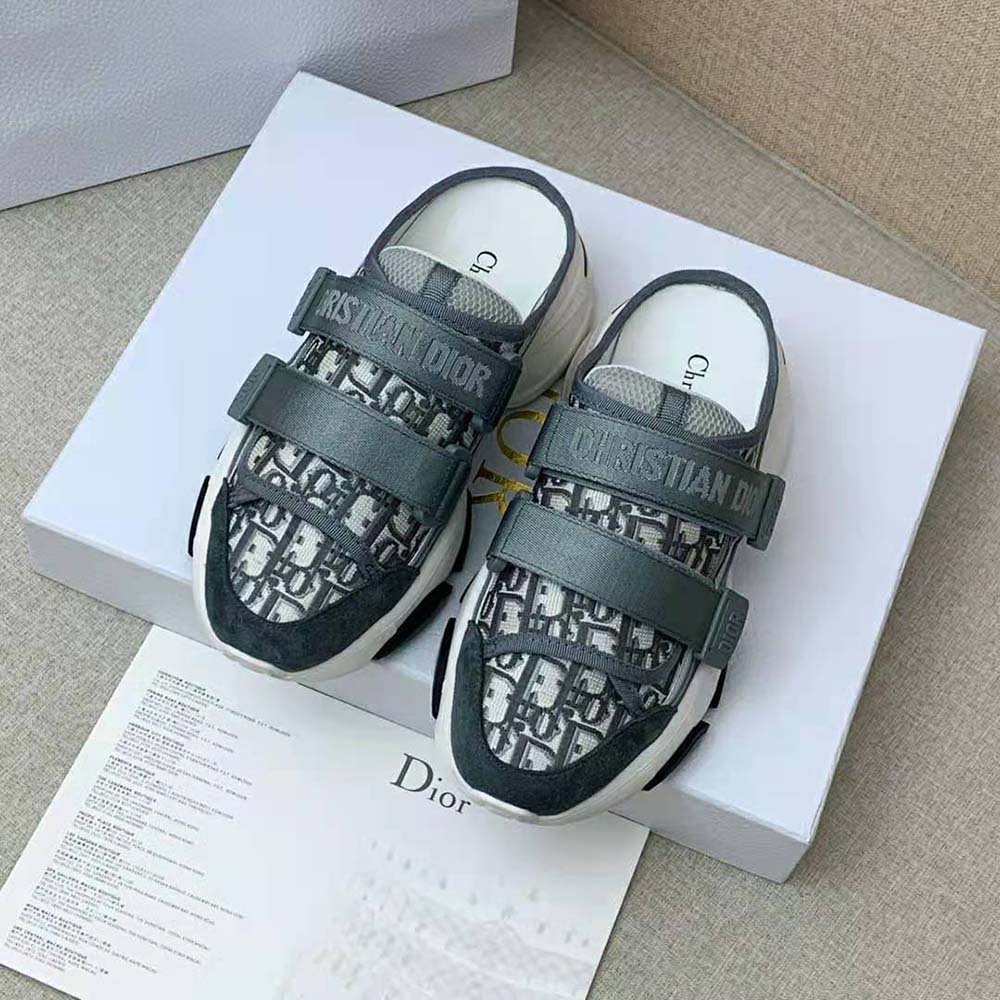 Close-up of Dior Oblique jacquard detail on sneaker upper