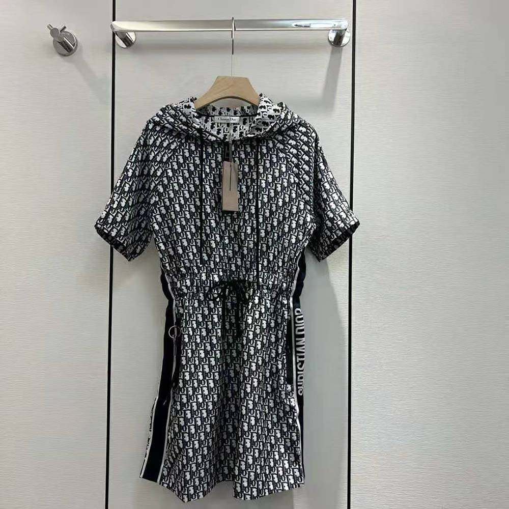 Close-up on hood and zipper of Dior Women Hooded Romper Blue Technical Taffeta Jacquard