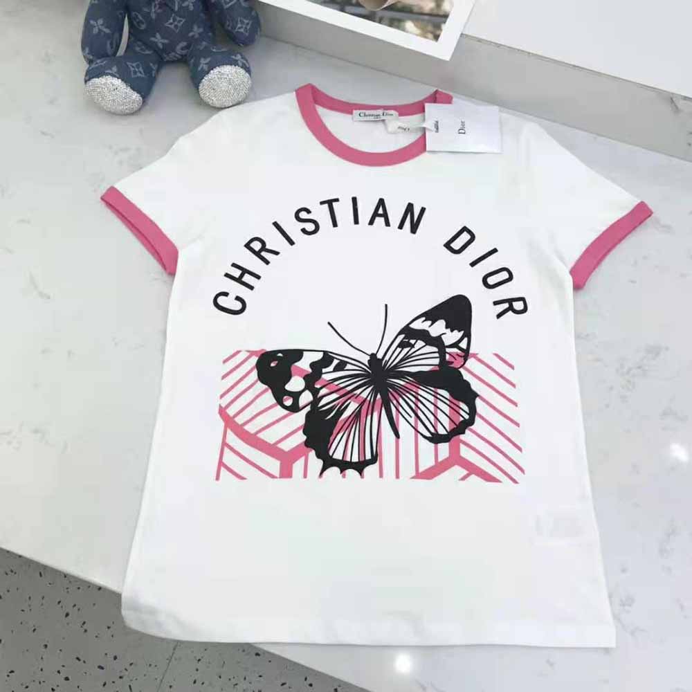 Close-up of fluorescent pink D-Jungle Pop motif on Dior Women T-shirt