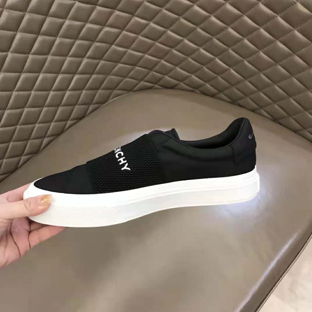 Givenchy Women Sneakers in Leather with Givenchy Webbing-Black - image 7