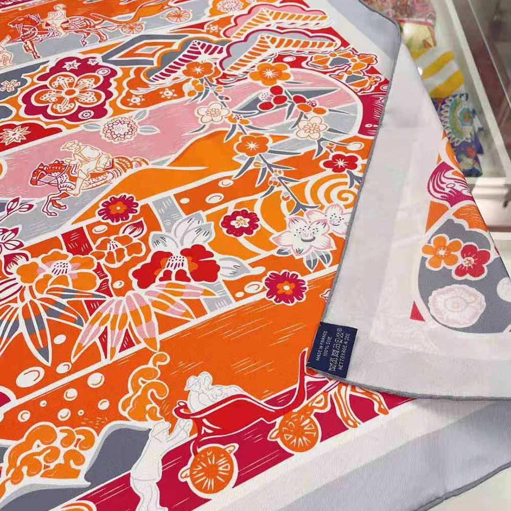 Hermes Women Bingata Shawl 140 in Cashmere and Silk with Hand-Rolled Edges-Pink - image 6