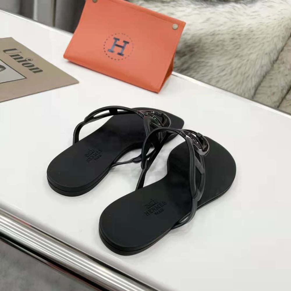 Hermes Women Egerie Sandal in Waterproof TPU with Chaine D Ancre Motif-Black - image 4