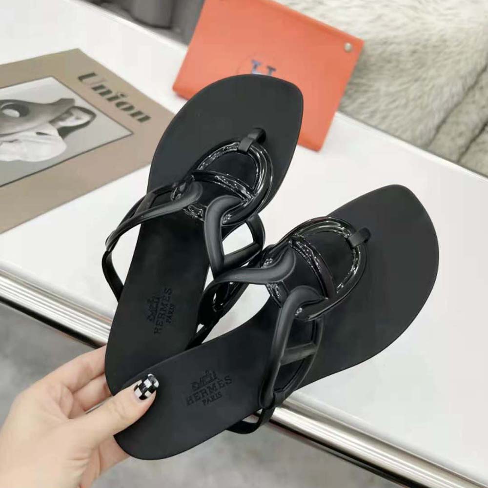 Hermes Women Egerie Sandal in Waterproof TPU with Chaine D Ancre Motif-Black - image 5