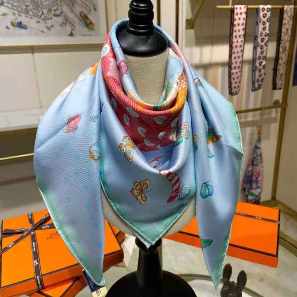 Hermes Women Hermes Story Scarf 90 in Silk Twill with Hand-Rolled Edges-Blue - image 4