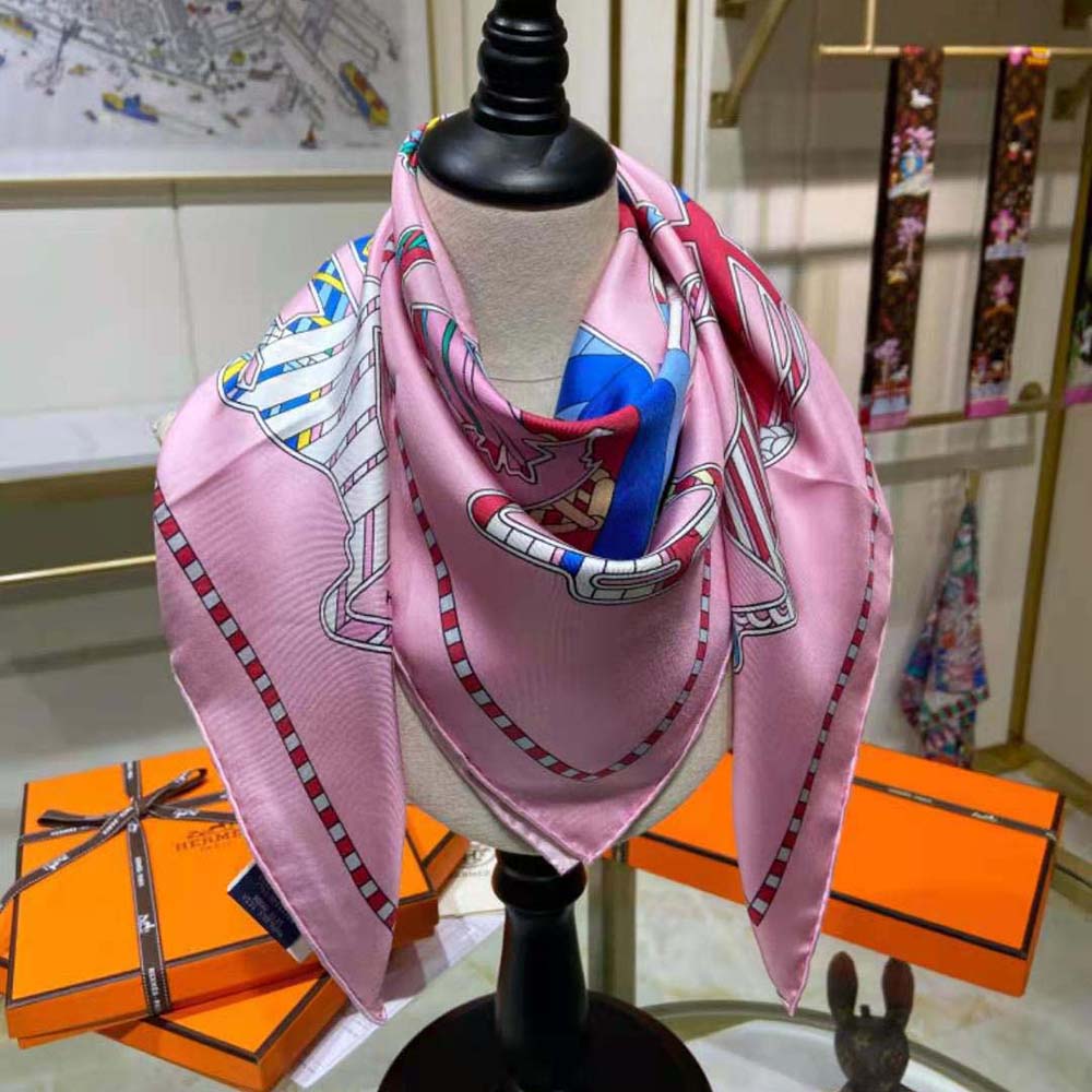 Hermes Women Tatersale En Zigzag Scarf 45 in Silk Twill-Pink - image 5