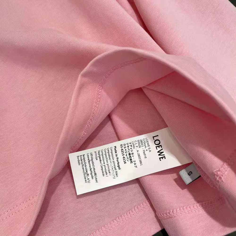Loewe Women Cropped Anagram T-shirt in Cotton-Pink - image 9