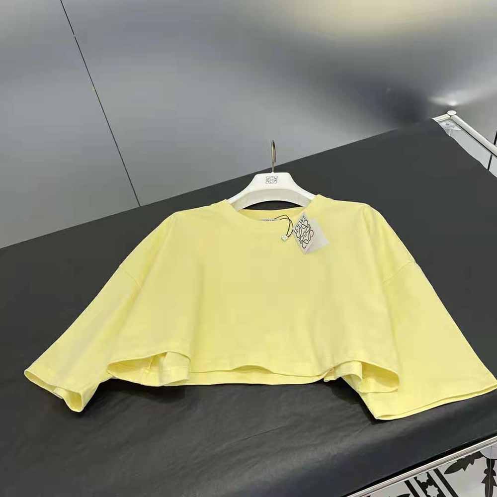 Side angle showing cropped fit of Loewe Women Anagram T-shirt