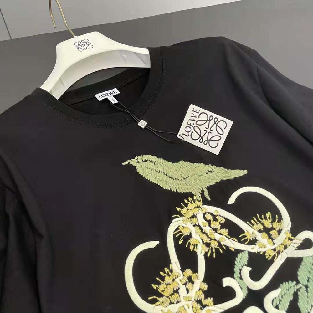 Loewe Women Herbarium Anagram T-shirt in Cotton-Black - image 8