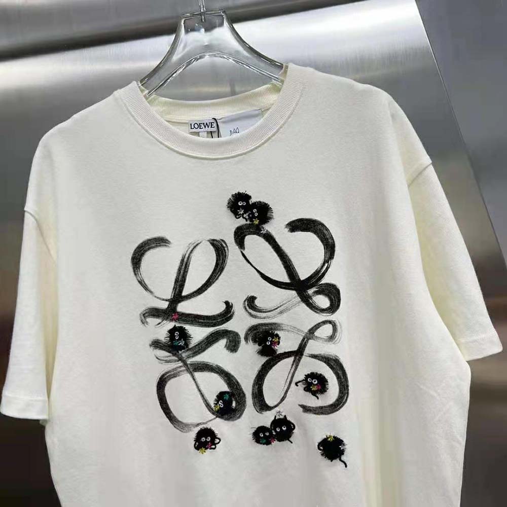 Loewe Men Susuwatari Anagram T-shirt in Cotton-Beige - image 5