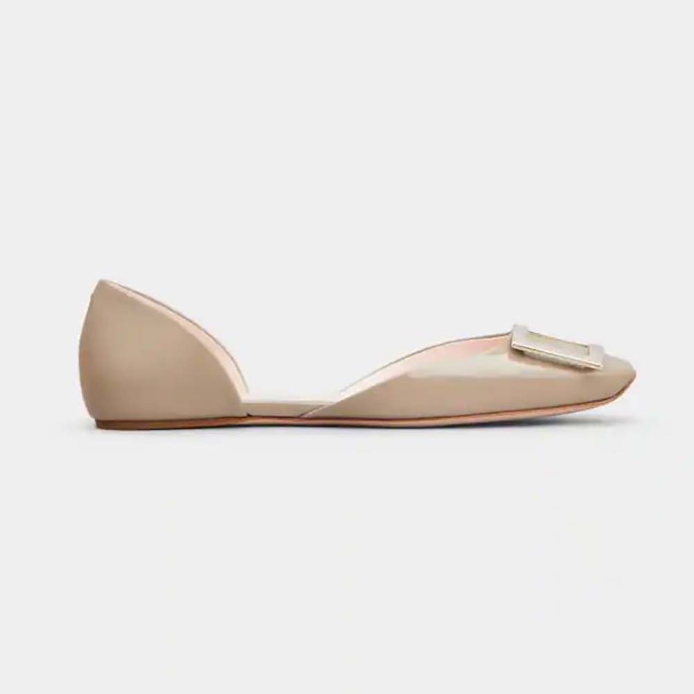 Side view of Roger Vivier Women Trompette Dorsay Metal Buckle Ballerinas patent leather