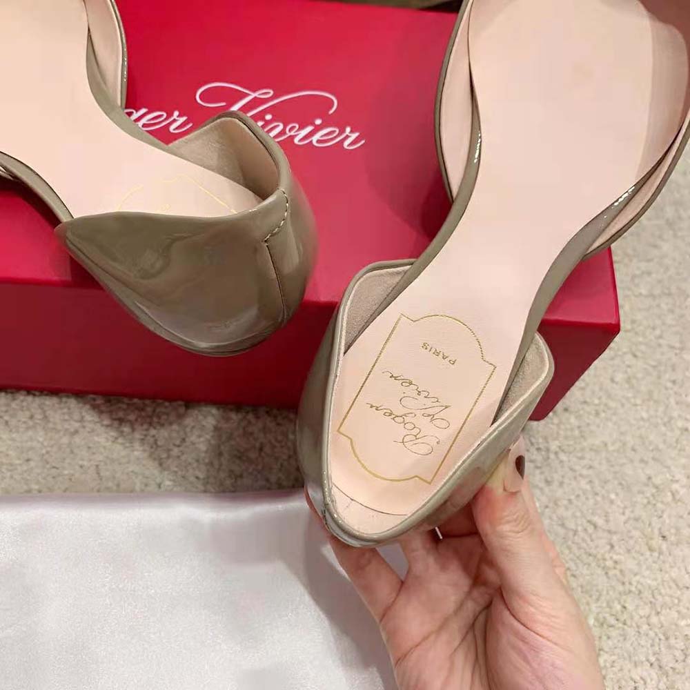 Roger Vivier Women Trompette Dorsay Metal Buckle Ballerinas in Patent Leather-Beige - image 10