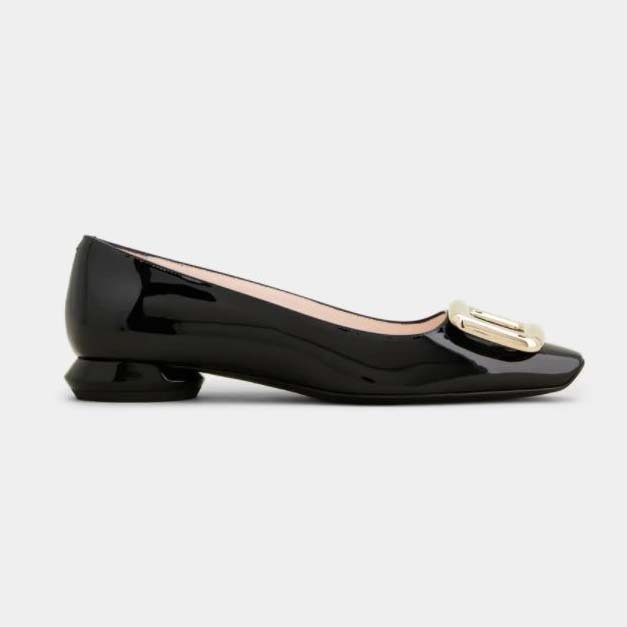 Front angle of Roger Vivier Women Viv Choc Metal Buckle Ballerinas in Patent Leather-Black