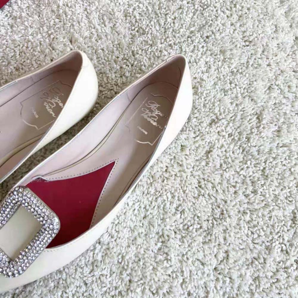 Roger Vivier Women Viv Choc Strass Buckle Ballerinas in Leather-White - image 4