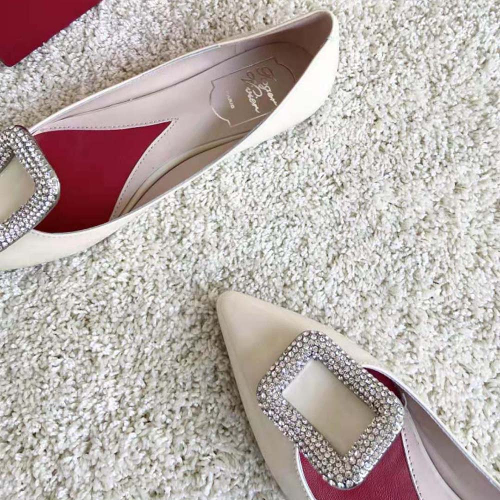 Roger Vivier Women Viv Choc Strass Buckle Ballerinas in Leather-White - image 5