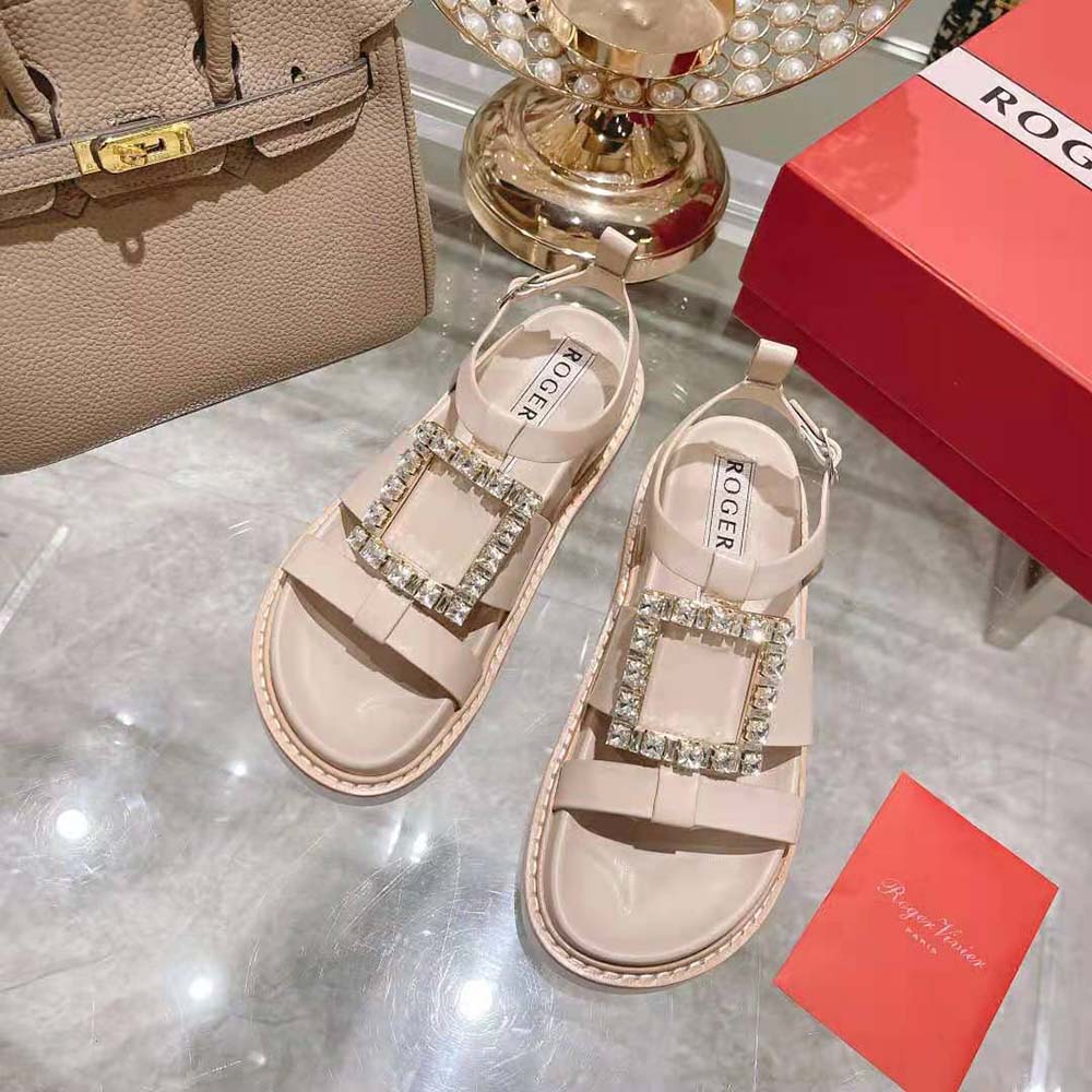 Close-up of sparkling strass buckle on Roger Vivier Women Viv Rangers Sandals