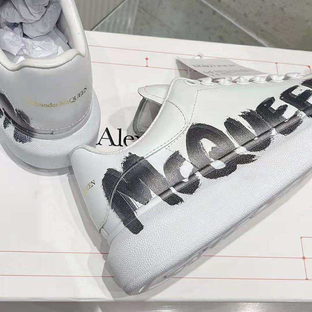 Alexander Mcqueen Unisex Online Exclusive Mcqueen Graffiti Oversized Sneaker in White/black - image 7