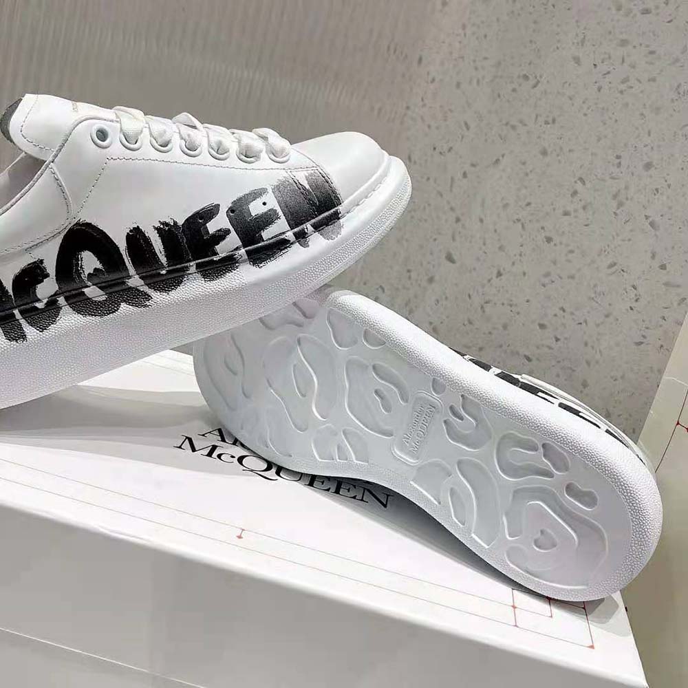 Alexander Mcqueen Unisex Online Exclusive Mcqueen Graffiti Oversized Sneaker in White/black - image 6