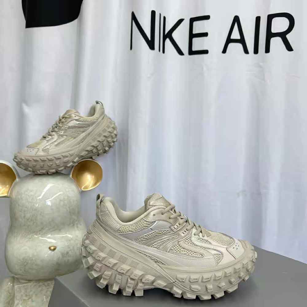 Balenciaga Unisex Defender Sneaker in Beige Mesh and Nylon - image 7