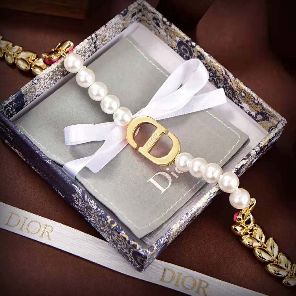 Dior Women 30 Montaigne Necklace Gold-Finish Metal with White Resin Pearls - image 6