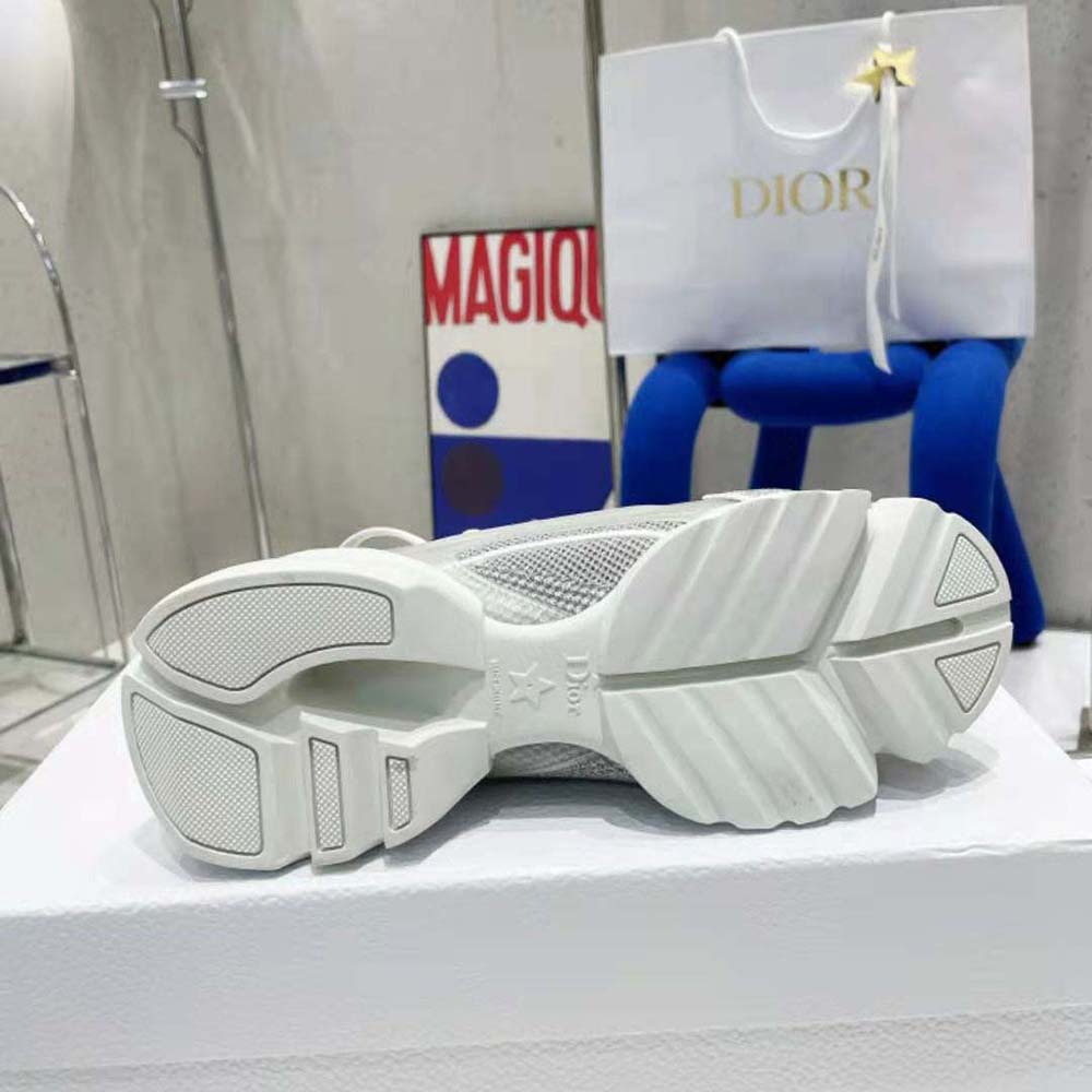 Dior Women D-Connect Sneaker Silver-Tone Laminated Mesh - image 6