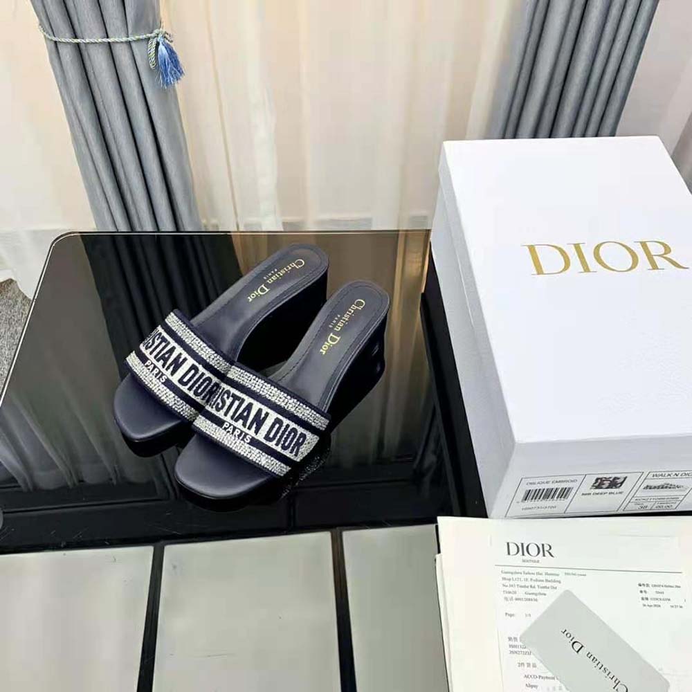 Close-up of embroidered logo on Dior Women Dway Heeled Slide