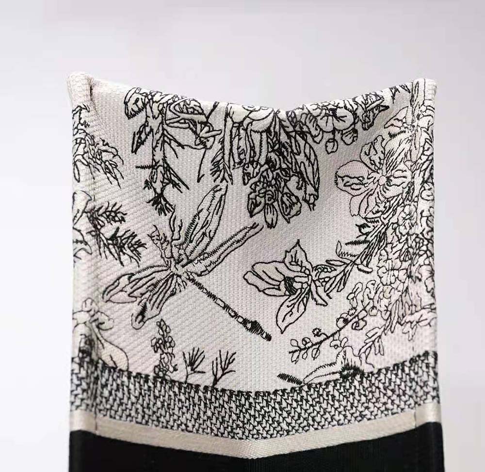 Dior Women Large Dior Book Tote Blue Toile de Jouy Flowers Embroidery - image 6