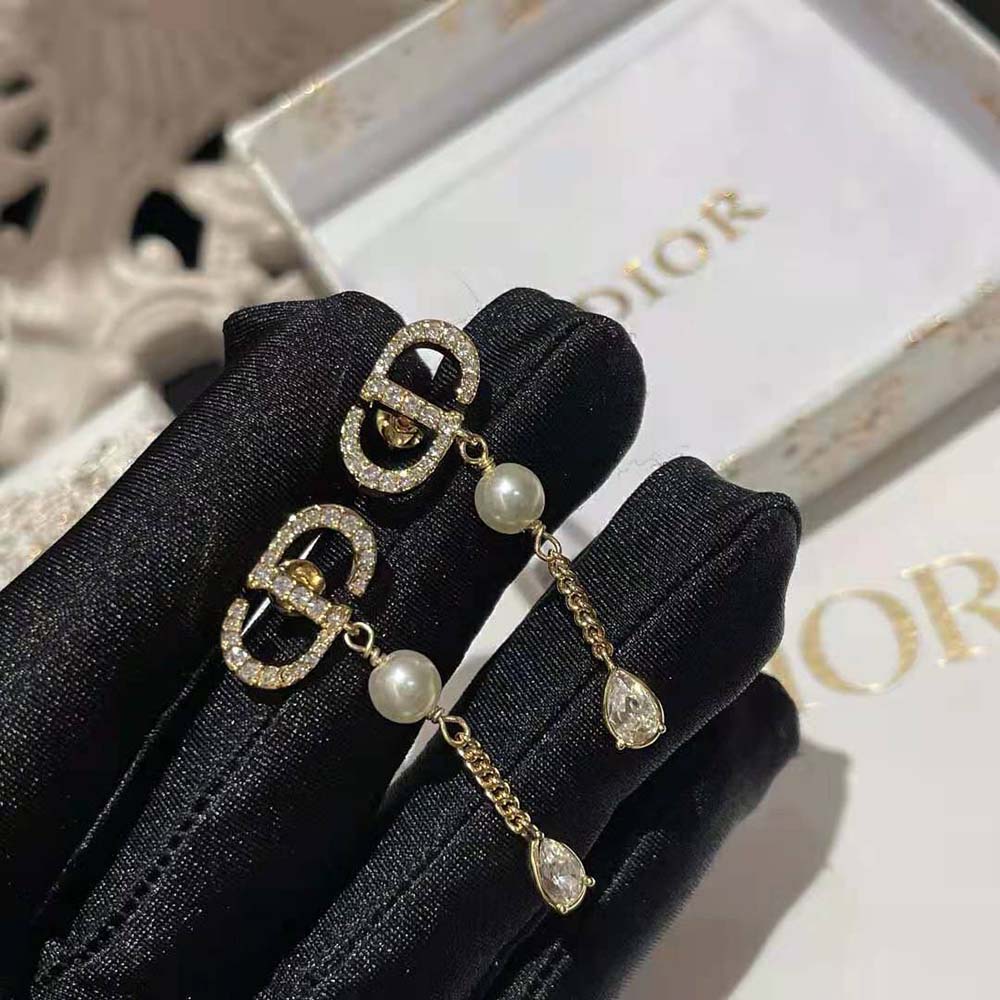 Dior Women Petit CD Earrings Gold-Finish Metal with White Resin Pearls - image 6