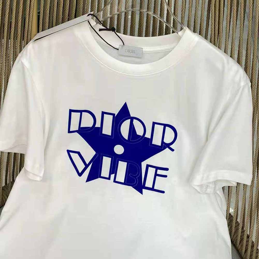 Side angle showing relaxed fit of Dior Women Vibe T-shirt