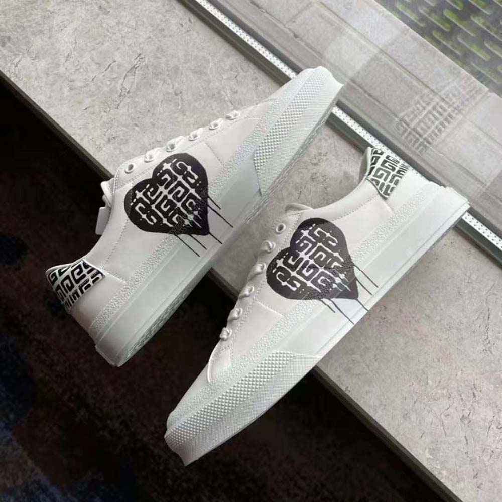 Givenchy Unisex Sneakers in Leather with Tag Effect 4G Print-White - image 5