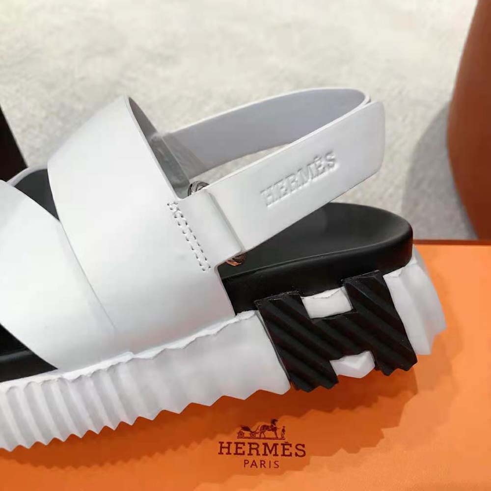Hermes Women Electric Sandal in Calfskin-White - image 9