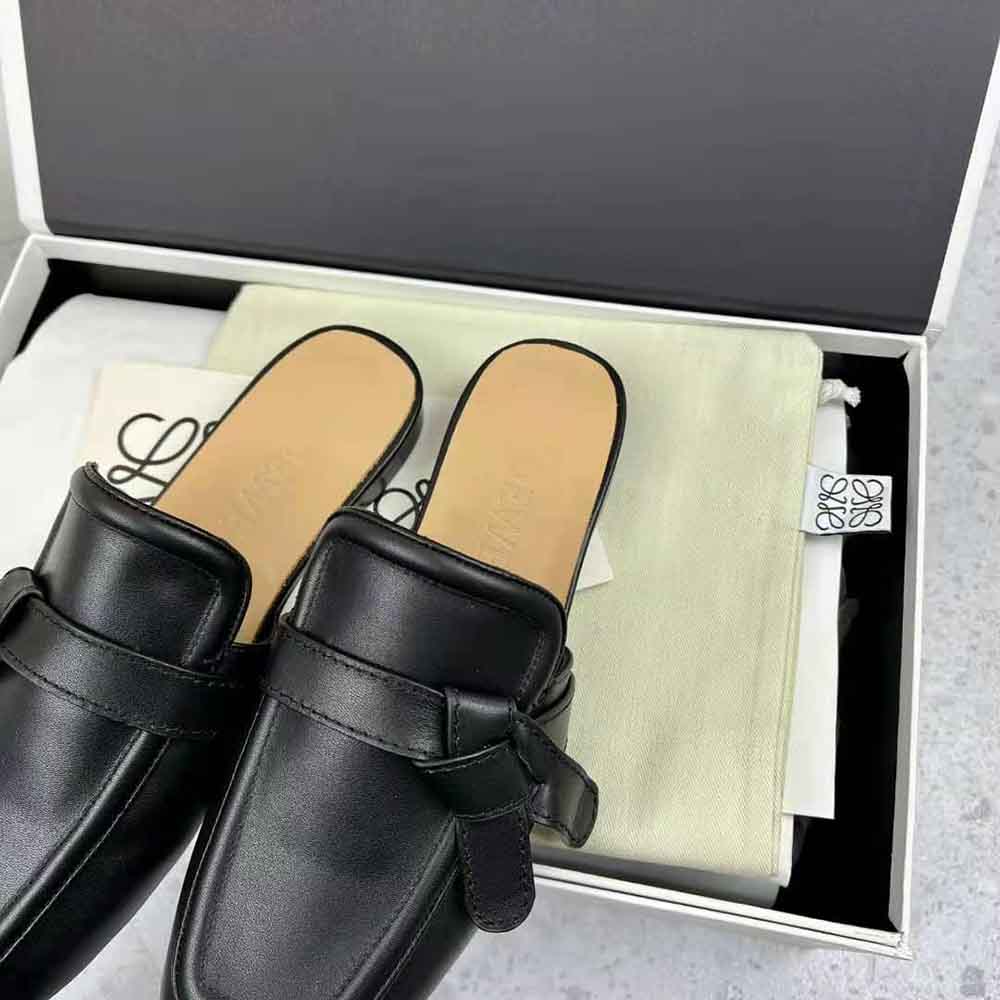 Loewe Women Gate Flat Mule in Calfskin-Black - image 9