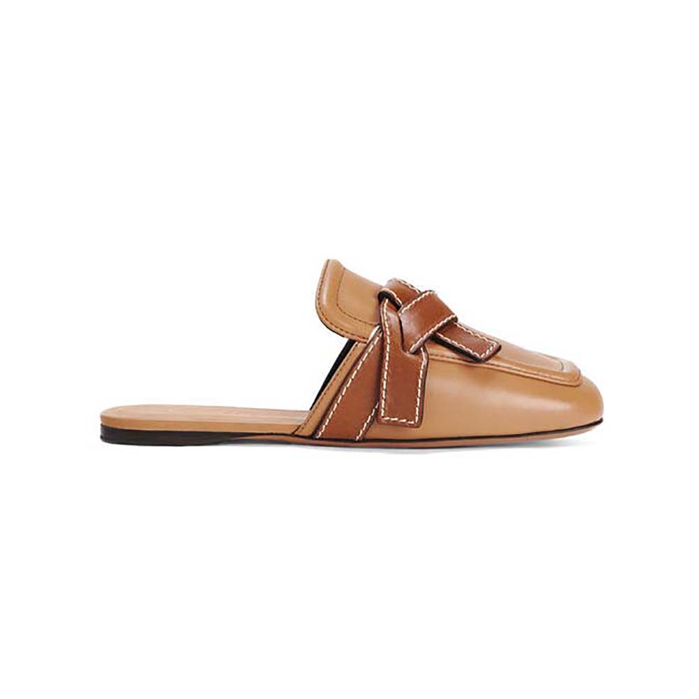 Side view of Loewe Women Gate Flat Mule in Calfskin-Brown showing silhouette