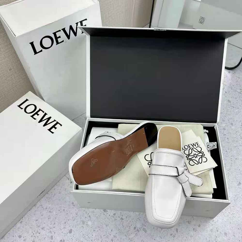 Loewe Women Gate Flat Mule in Calfskin-White - image 10