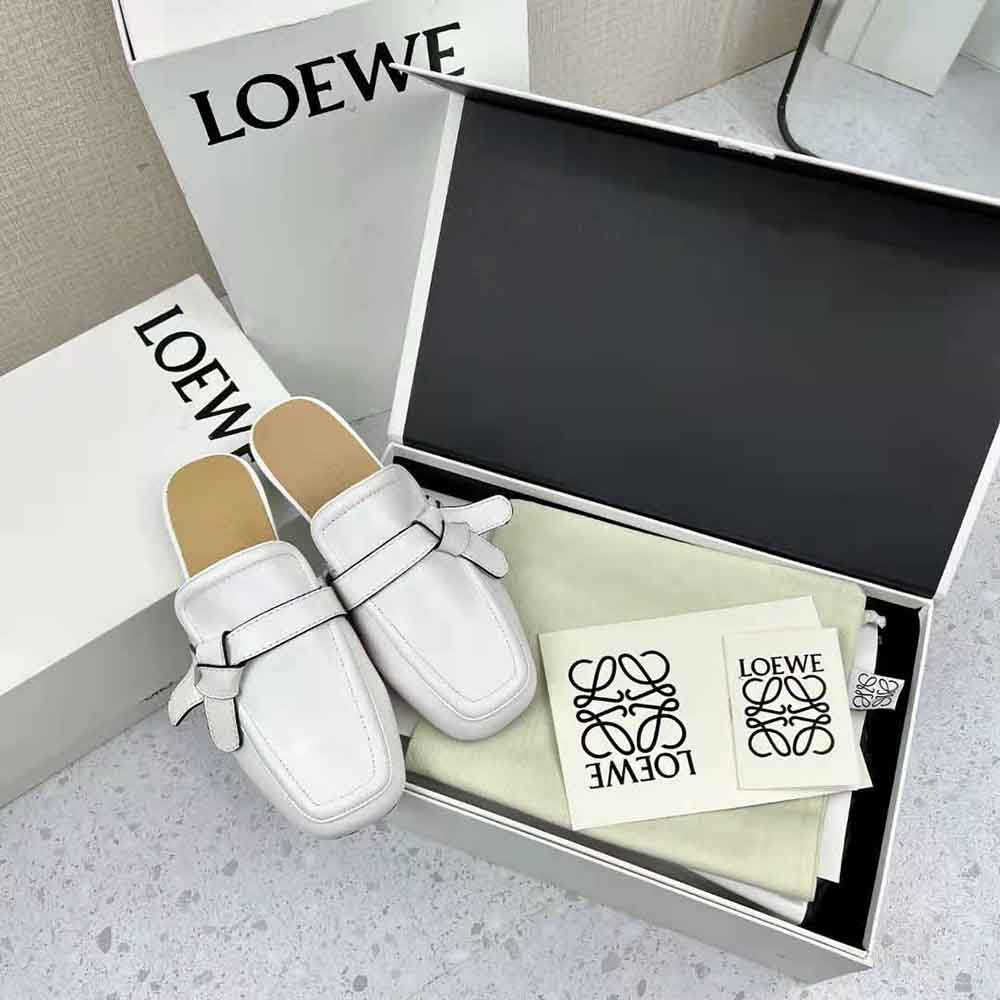 Loewe Women Gate Flat Mule in Calfskin-White - image 5