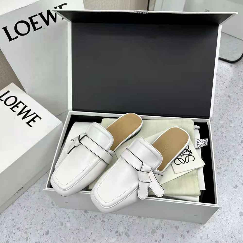 Loewe Women Gate Flat Mule in Calfskin-White - image 4