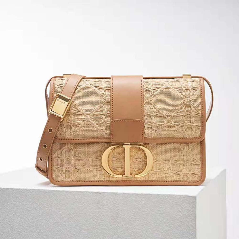 Close-up of Cannage pattern detailing on Dior Women 30 Montaigne Bag