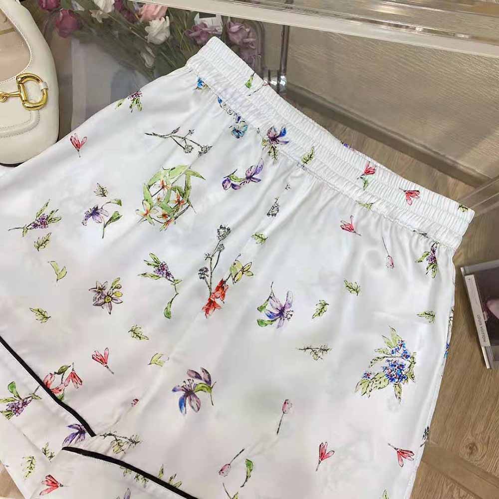 Dior Women Chez Moi Shorts White Silk Twill with Multicolor D-Constellation Motif - image 8