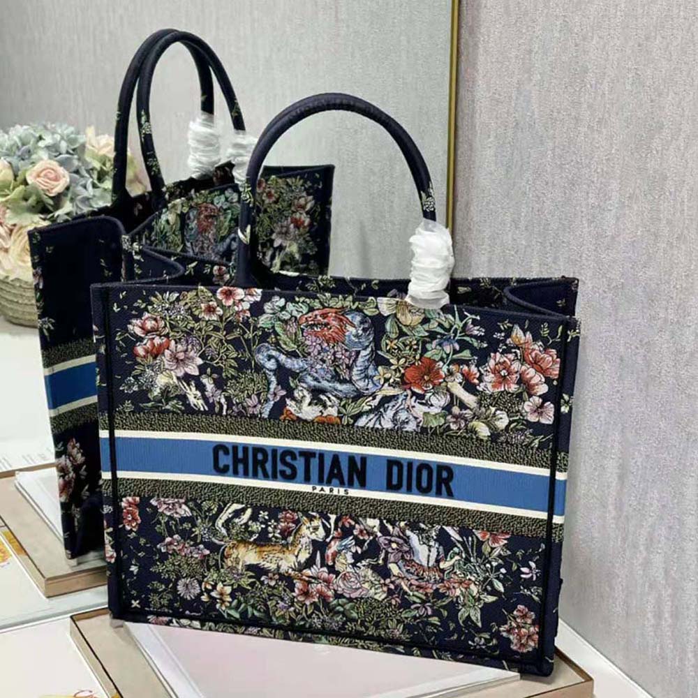 Dior Women Large Dior Book Tote Blue Multicolor D-Constellation Embroidery - image 6