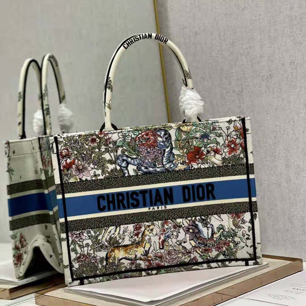 Dior Women Medium Dior Book Tote Latte D-Constellation Embroidery - image 5